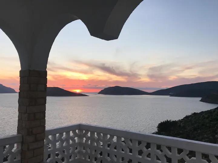 Villa Konstantina Skaliá Zewnętrze zdjęcie